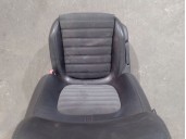 Replacement right front seat for Volkswagen Passat B6 (3C2) 2.0 TDI 16V, OEM/IAM reference 3C0881106M