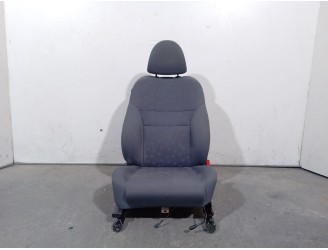 Replacement front right seat for Nissan Primera Hatchback (P12) 1.6. OEM/IAM reference: 87601BA100 87601BA100