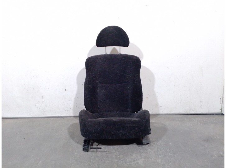 Replacement left front seat for Hyundai Coupe I (RD) 1.6 16V; OEM/IAM references: 8830127100 8830127100