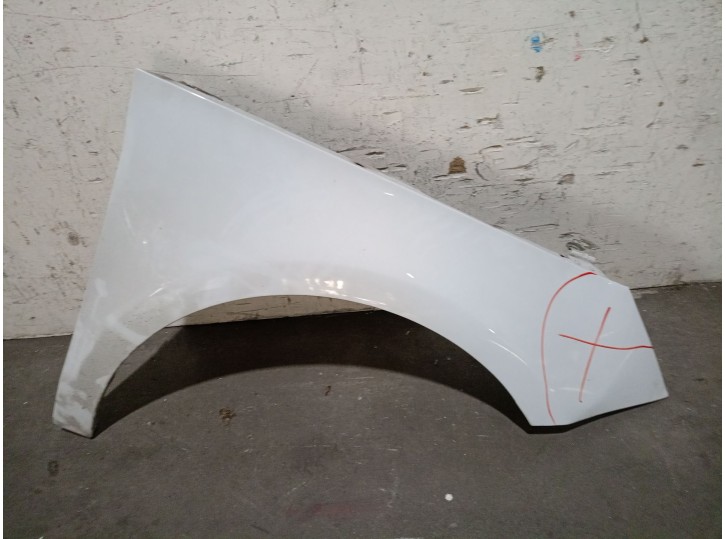Replacement right front fender for Audi A1 (8X1, 8XK) 1.6 TDI, OEM IAM references 8X0821106 8X0821106