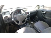 opel corsa c (x01) del año 2003