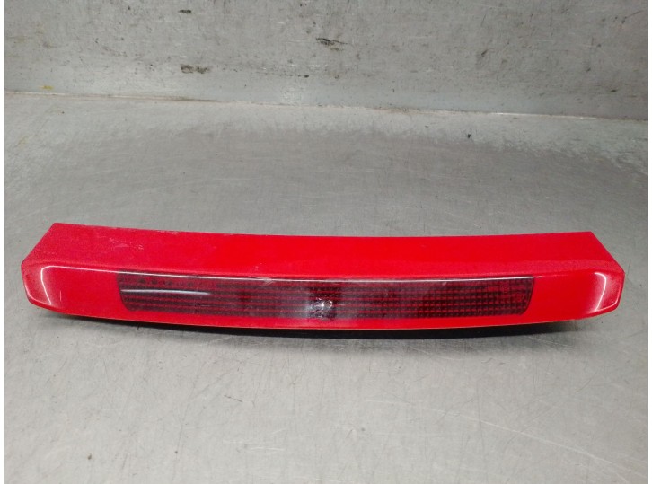 Replacement center brake light for Opel Insignia A Sports Tourer (G09) 1.6 CDTi (35), OEM/IAM reference 39078391