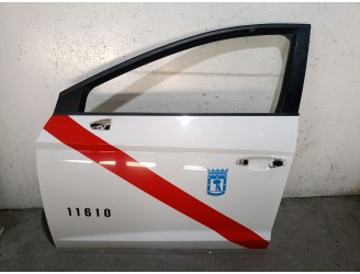Replacement left front door for SEAT Leon ST (5F8) 1.5 TGI, OEM/IAM reference 5F4831055A 5F4831055A