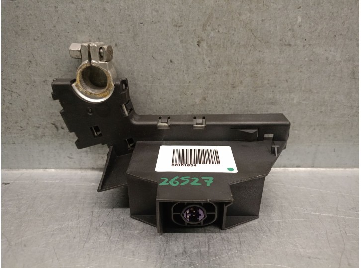 Recambio de caja reles / fusibles para audi a5 sportback (8ta) s5 quattro referencia OEM IAM 4F0915519 4F0915519 