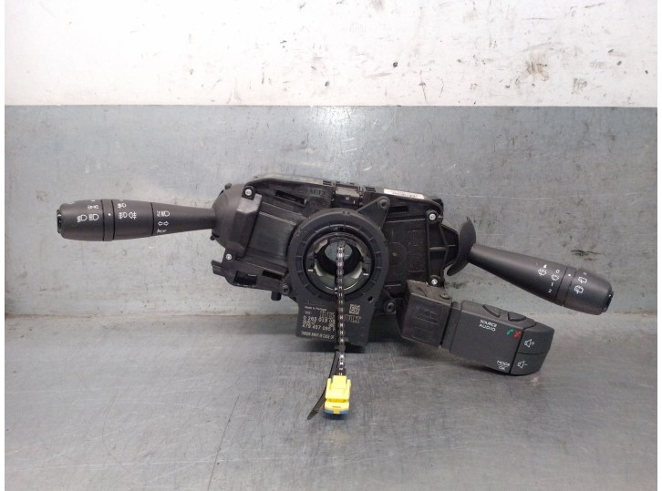 Light control switch for Dacia Sandero II (B8_) TCe 90 (B8M1, B8MA), OEM IAM reference 681722712R