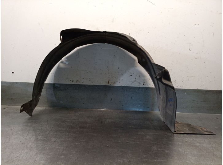 Replacement left front fender liner for Hyundai Getz (TB) 1.5 CRDi, OEM/IAM reference 868151C000 868111C000