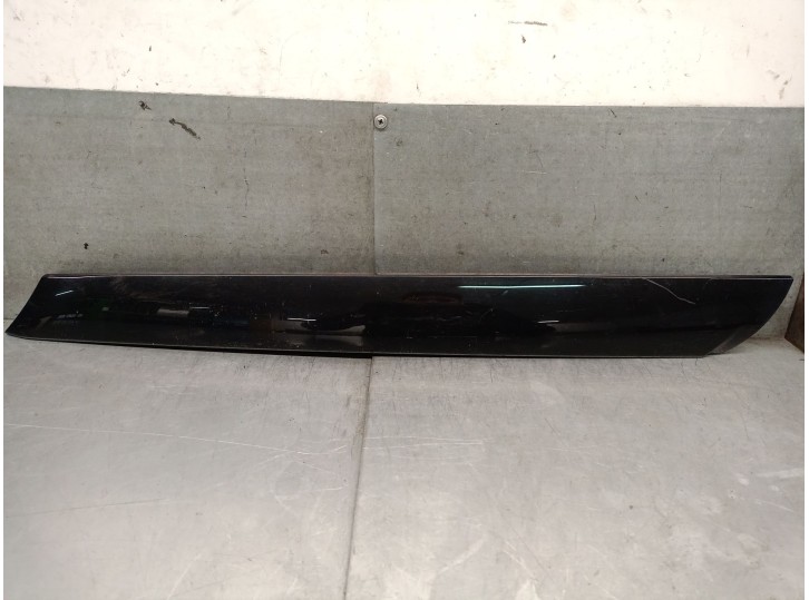 Recambio de molduras delanteras para mini mini countryman (r60) one d referencia OEM IAM 51139801510 51139801510 