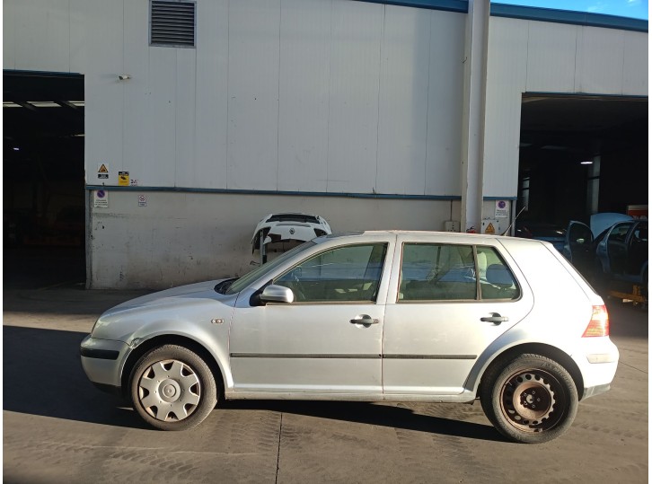 VOLKSWAGEN GOLF IV (1J1)