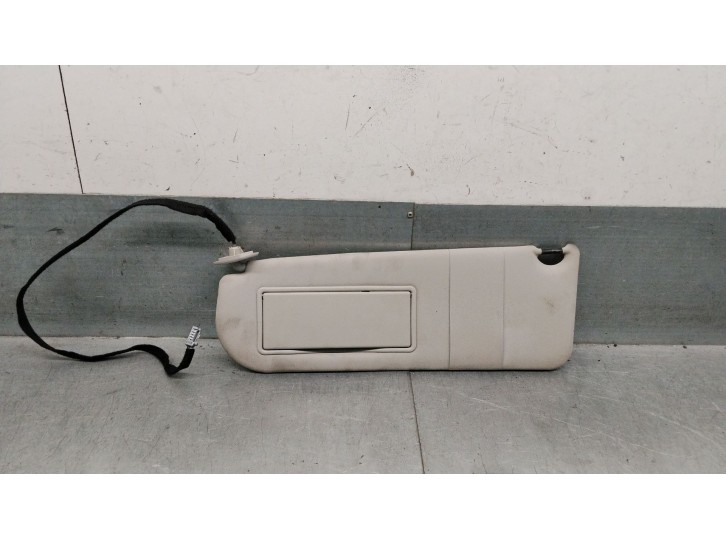 Replacement left sun visor for Lancia Phedra (179_) 2.0 D Multijet (179.AXL1B, 179.BXL1B). OEM/IAM references: 9467253077 9467