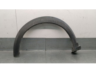 Replacement left front fender flare for a Dacia Sandero III 1.0 TCe 90 ECO-G, OEM/IAM reference 638132662R