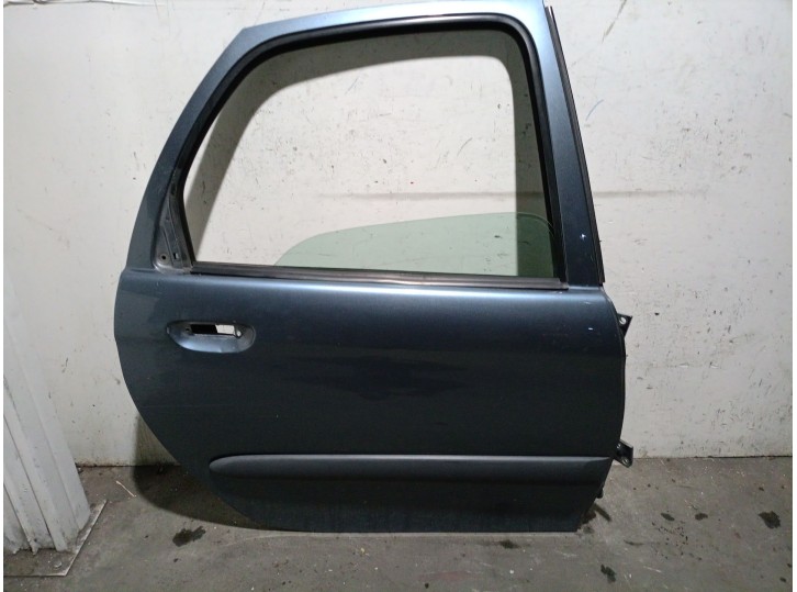 Replacement right rear door for Citroën Xsara Picasso (N68) 1.6 HDi. OEM/IAM references: 9008C7 9008C7