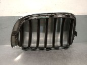 Replacement right bumper grille for BMW X4 (F26) xDrive 20 d, OEM IAM reference 106271 51117338572