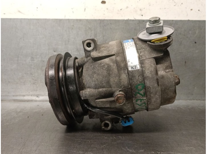 Replacement air conditioning compressor for Daewoo Lanos (KLAT) 1.3, OEM IAM reference 700696