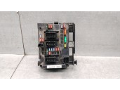 Replacement relay / fuse box for Citroën Xsara Picasso (N68) 1.6 HDi. OEM/IAM reference: 9657608780