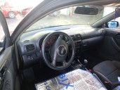 audi a3 (8l1) del año 2000