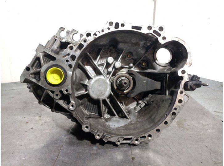 Replacement transmission for Toyota Corolla (_E12_) 2.0 D-4D (CDE120R_, CDE120L_). OEM/IAM references: 303002D110 303002D110