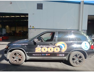 2002 BMW X5 (E53)