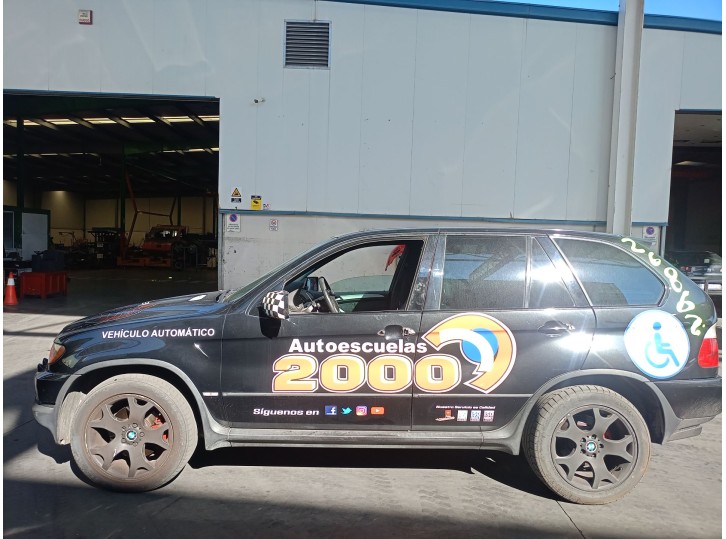 BMW X5 (E53)