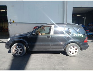 2003 Mercedes-Benz M-Class (W163)