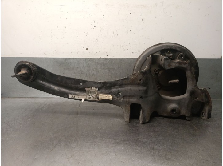 Replacement right rear steering knuckle for Ford Focus II (DA_, HCP, DP) 1.6 TDCI, OEM IAM references 3M515A968FG 1355130