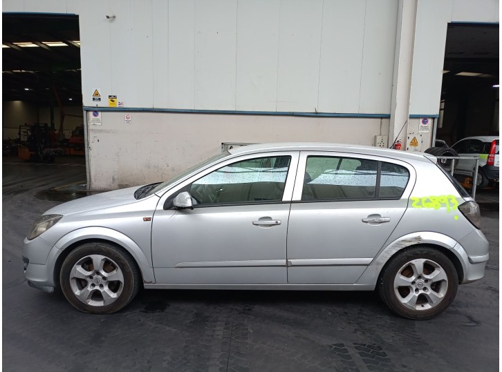 OPEL ASTRA H (A04)