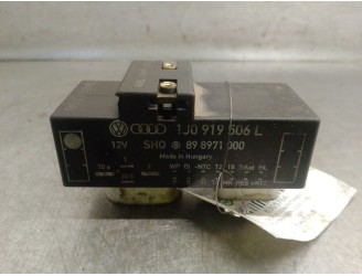 Replacement preheating control module for Volkswagen Golf IV (1J1) 1.6, OEM/IAM reference 1J0919506L 898971000