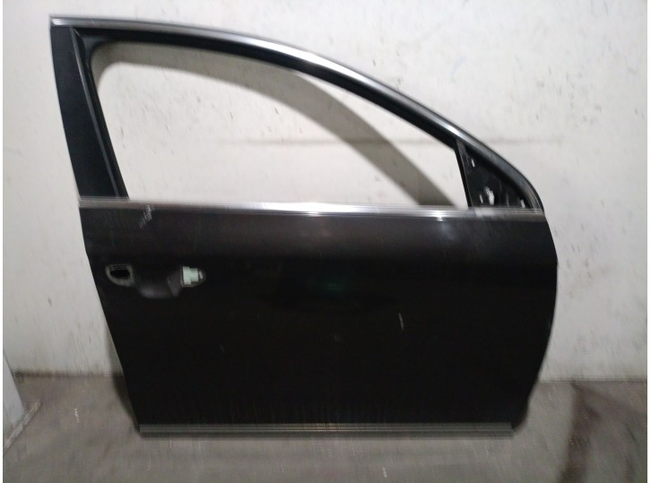 Recambio de puerta delantera derecha para volkswagen passat b7 (362) 2.0 tdi referencia OEM IAM 3AA831056 3AA831056