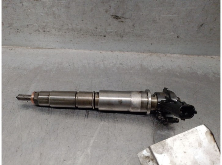 Recambio de inyector para renault koleos i (hy_) 2.0 dci (hy0k) referencia OEM IAM H82409398 