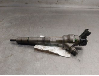 Recambio de inyector para jaguar f-pace (x761) 2.0 td4 awd referencia OEM IAM G4D39K546AA 0445110654