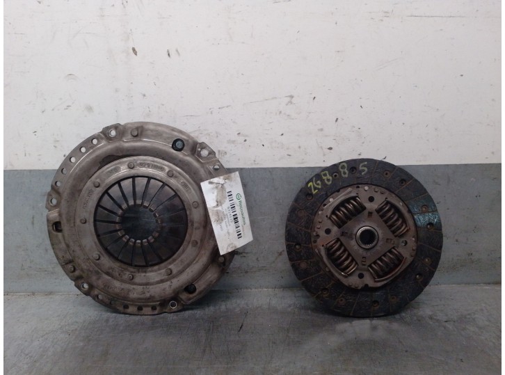 Recambio de kit embrague para daewoo nubira sedán (j200) 1.8 referencia OEM IAM 96184541 96184541 