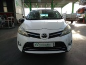 toyota verso (_r2_) del año 2014