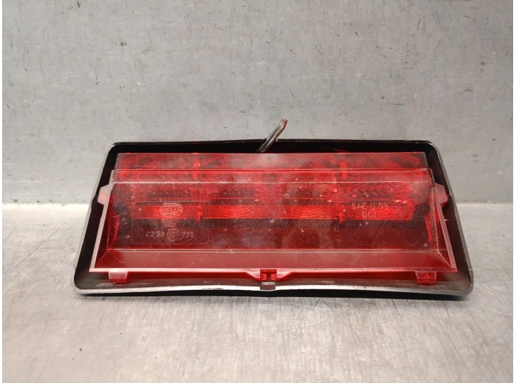 Replacement center brake light for Renault 19 II (B/C53_) 1.4, OEM IAM references E7J E7J