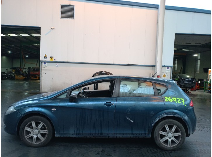 SEAT LEON (1P1)