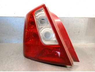 Replacement left taillight for Daewoo Nubira sedan (J200) 1.8, OEM/IAM references 96551223 96551223