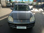 2004 Porsche Cayenne (9PA)