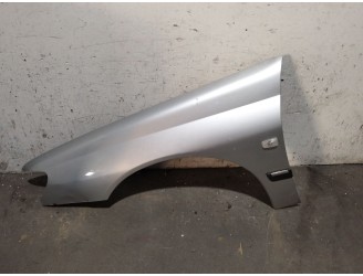 Replacement left front fender for Peugeot 406 (8B) 1.8 16V, OEM IAM references 7840J8 7840J8