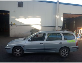 renault megane i grandtour (ka0/1_) del año 2000