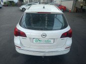 2015 Opel Astra J Sports Tourer (P10)