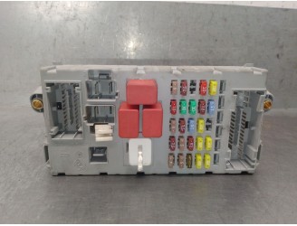 Replacement relay / fuse box for Fiat Bravo II (198_) 1.6 D Multijet (198AXH1B), OEM IAM reference 51829178