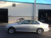 bmw 5 (e39) del año 2000