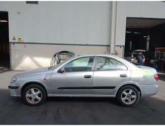 nissan almera ii (n16) del año 2001
