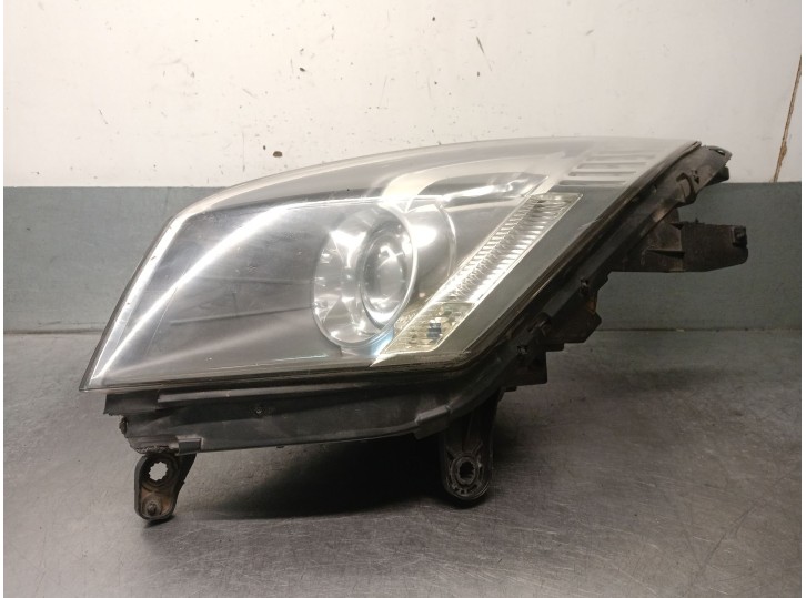 Replacement left headlight for Citroën C6 (TD_) 2.7 HDi. OEM/IAM references: 9660983180 6206A2 0301221282