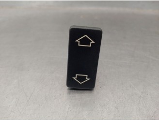 Replacement left front power window switch for Citroën Saxo (S0, S1) 1.5 D, OEM/IAM references 6552R4 6552R4