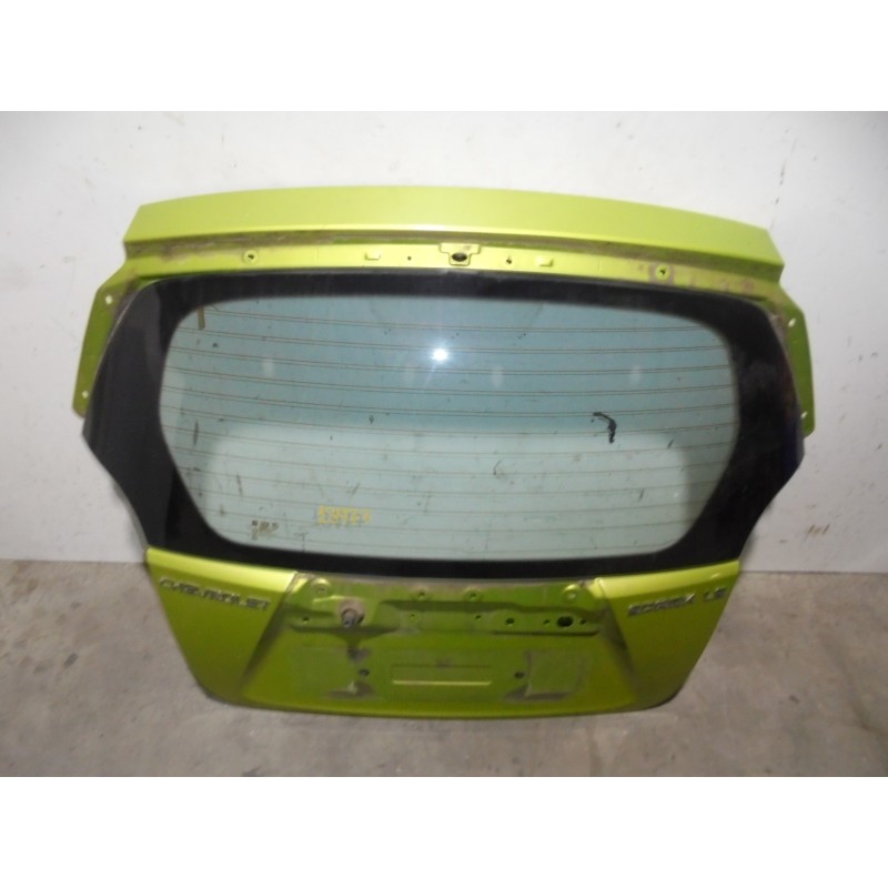 Recambio de porton trasero para chevrolet spark 1.0 cat referencia OEM IAM 95147560 VERDE 5 PUERTAS