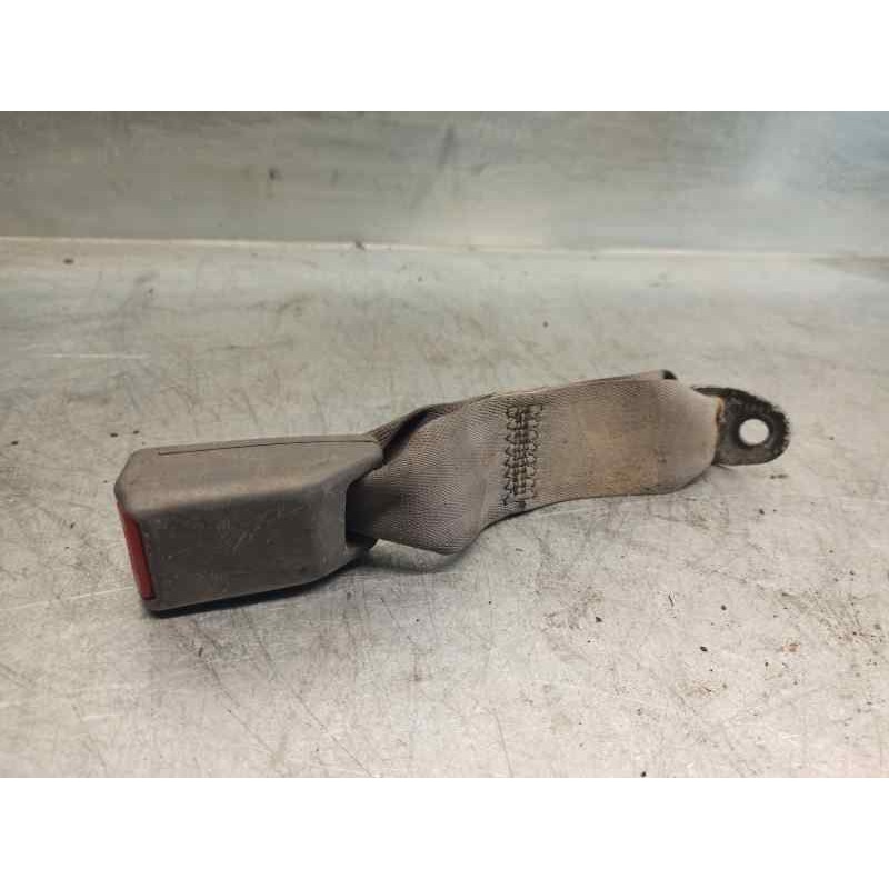 Recambio de enganche cinturon para nissan pick-up (d22) 2.5 diesel referencia OEM IAM TK520  