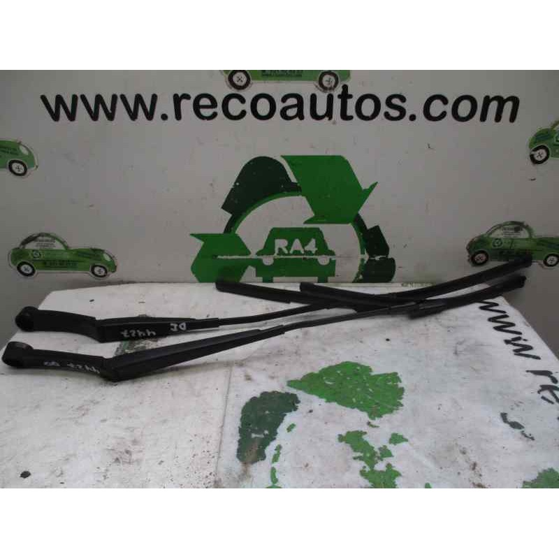 Recambio de brazo limpia delantero derecho para hyundai i30 1.4 cat referencia OEM IAM   