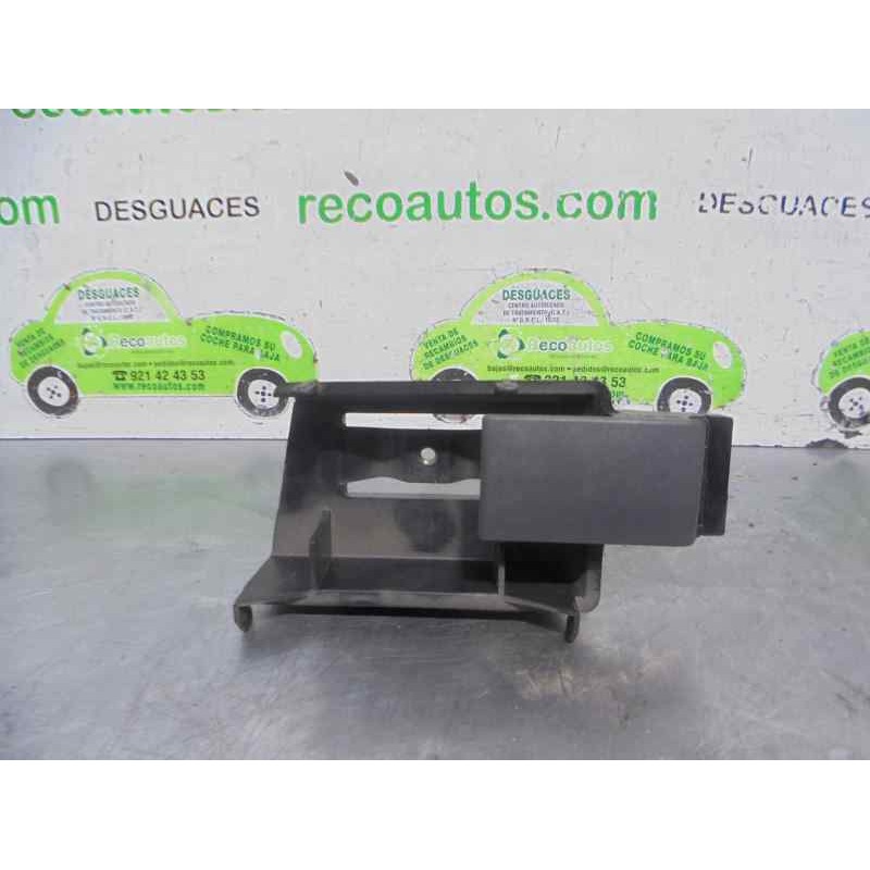 Recambio de maneta interior delantera izquierda para renault 5 (b/c40) 1.4 referencia OEM IAM   