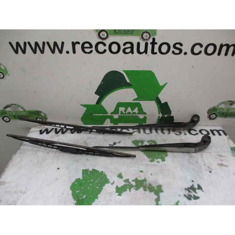 Recambio de brazo limpia delantero derecho para nissan cabstar 2.3 75cv referencia OEM IAM   