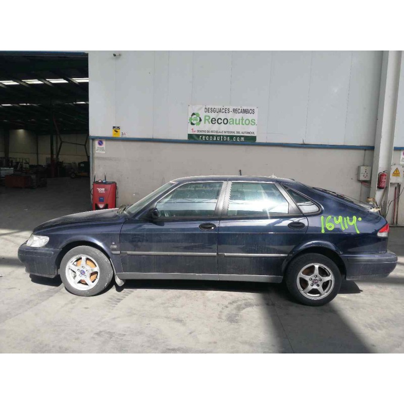 saab 9-3 berlina del año 2002