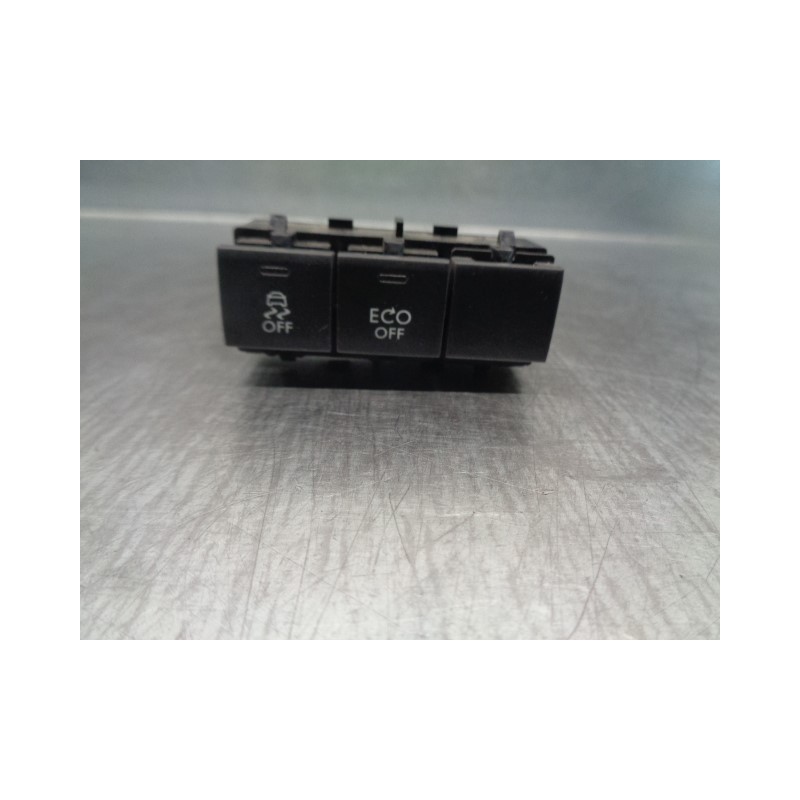 Recambio de interruptor para peugeot 308 sw envy referencia OEM IAM 98033305ZD  